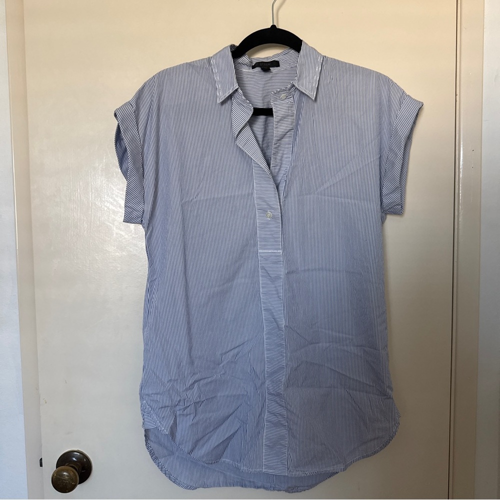 J.crew women’s Short Sleeve popover top in blue stripe size 4 Tall